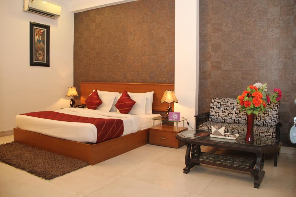 Asian Suites Iffco Metro 584 Gurgaon Extérieur photo