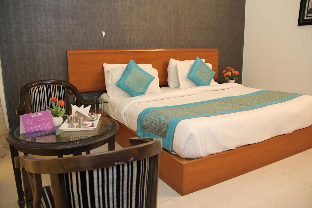 Asian Suites Iffco Metro 584 Gurgaon Extérieur photo