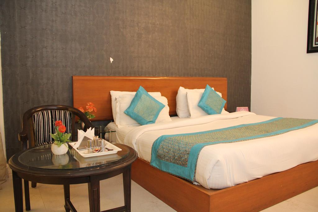 Asian Suites Iffco Metro 584 Gurgaon Extérieur photo