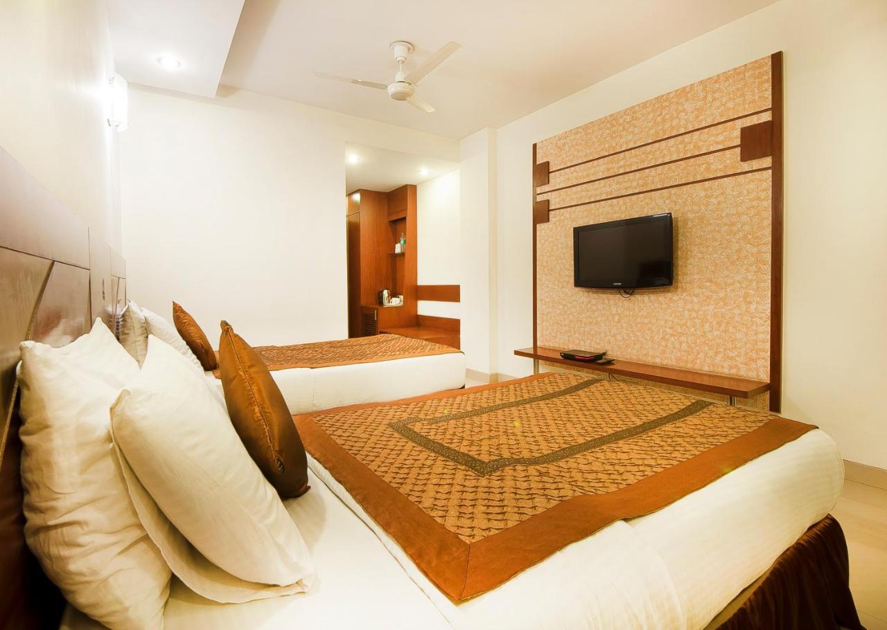 Asian Suites Iffco Metro 584 Gurgaon Extérieur photo